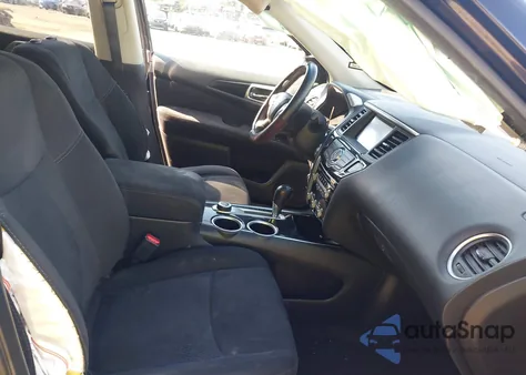 2014 Nissan Pathfinder Platinum/S/Sl/Sv z USA, uszkodzony, nr VIN 5N1AR2MM3EC670341